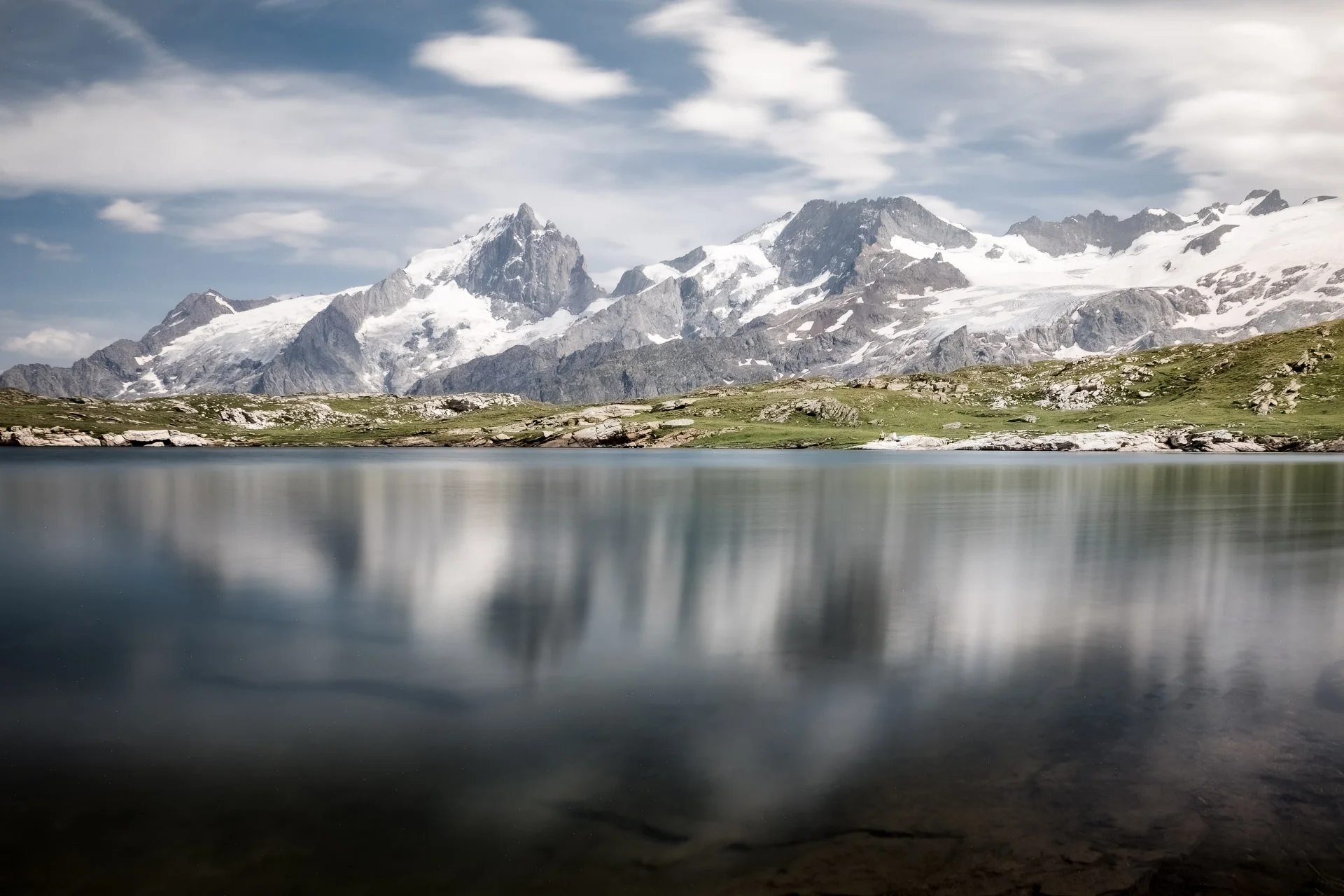 Lac Noir near La Meige glacier