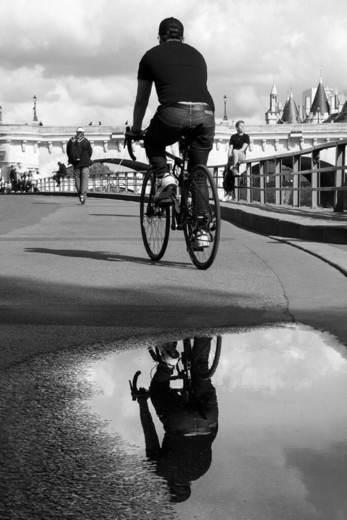 Biking near the Seine river