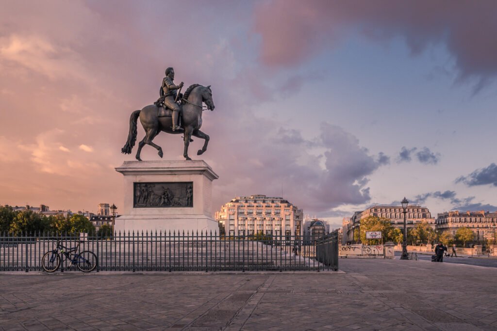Statue on the Pont-Neuf in Paris