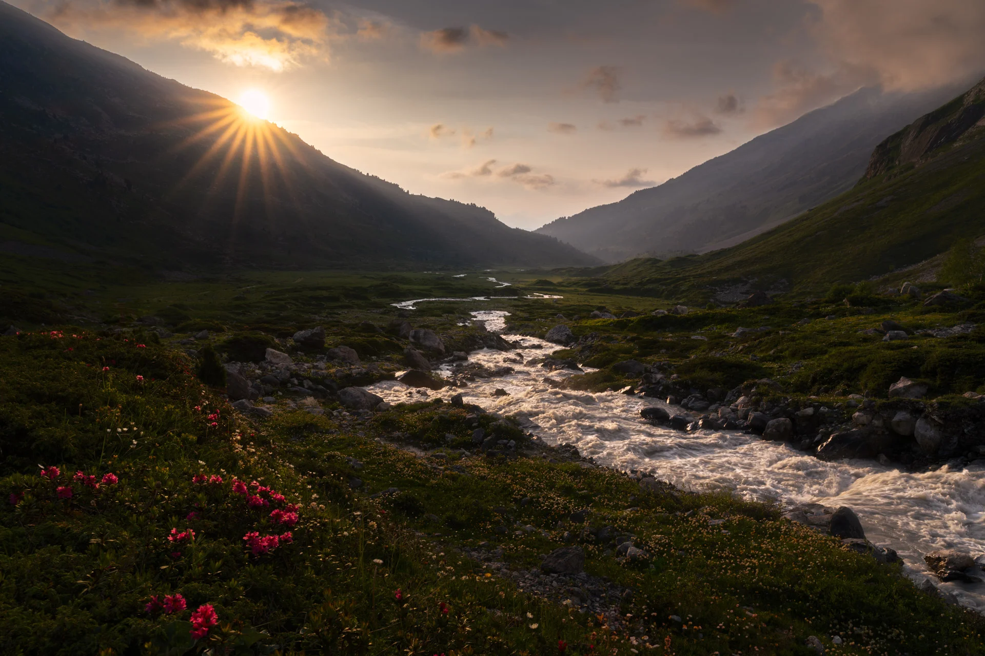 Sunset at Plan de Tueda in the Alps